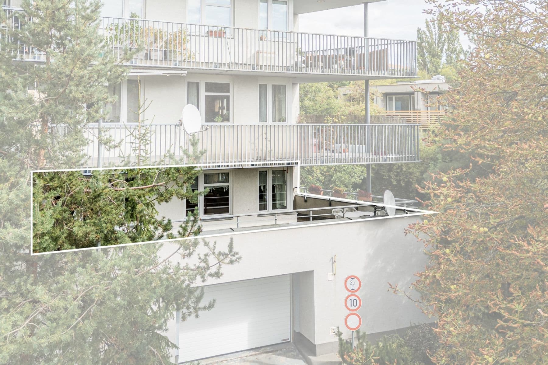 2 bedroom with open-plan kitchen flat for sale, 92 m², Jeřabinová, Prague, Prague 2 bedroom with open-plan kitchen flat for sale, 92 m², Jeřabinová, Prague, Prague