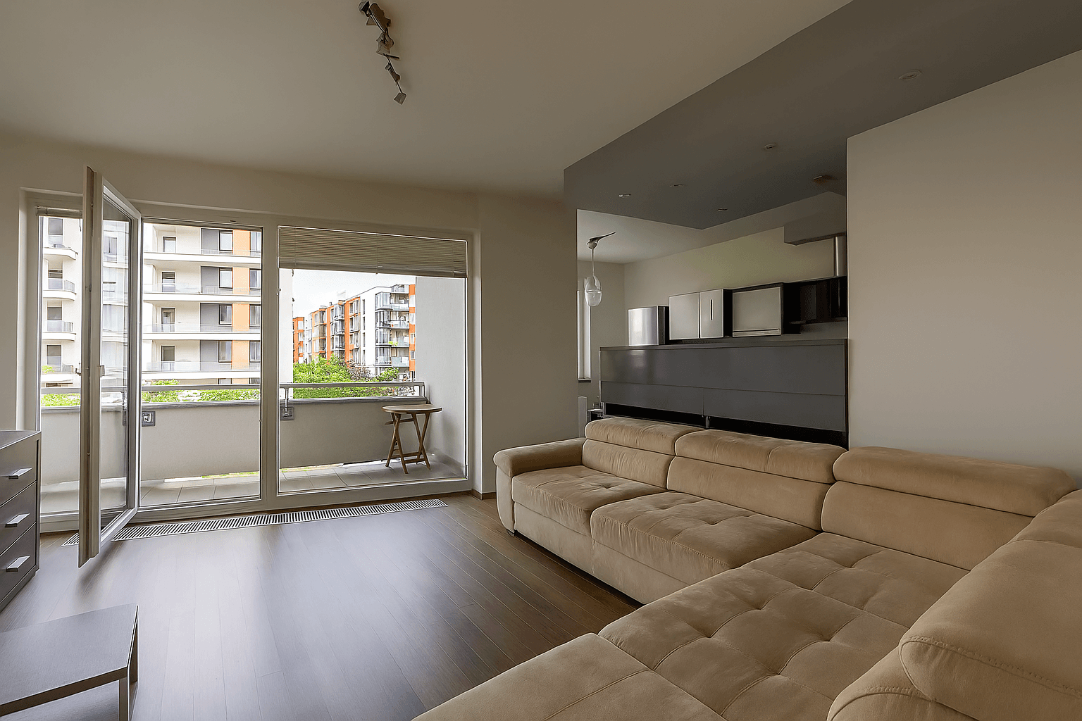 1 bedroom with open-plan kitchen flat to rent, 65 m², Sazovická, Prague, Prague 1 bedroom with open-plan kitchen flat to rent, 65 m², Sazovická, Prague, Prague