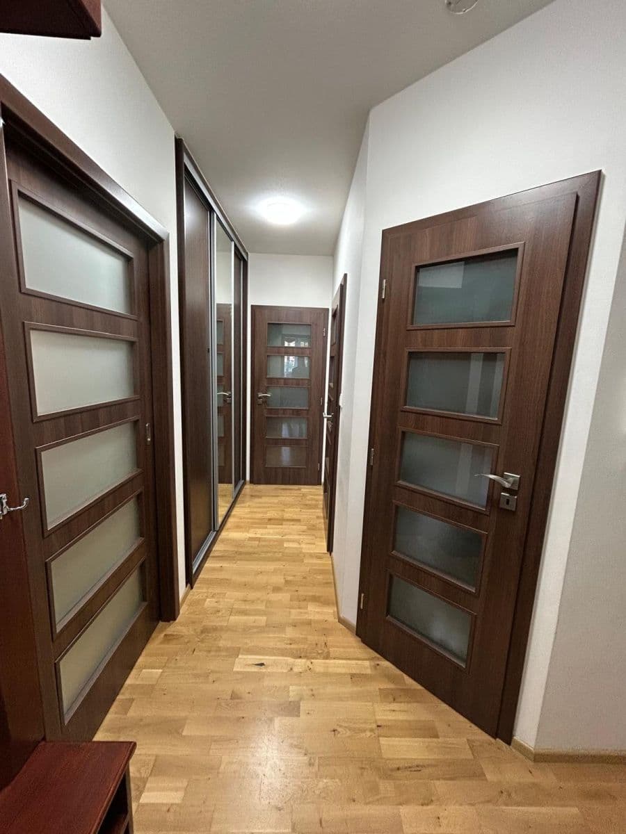 2 bedroom with open-plan kitchen flat to rent, 64 m², Vichrova, Lysá nad Labem, Středočeský Region 2 bedroom with open-plan kitchen flat to rent, 64 m², Vichrova, Lysá nad Labem, Středočeský Region