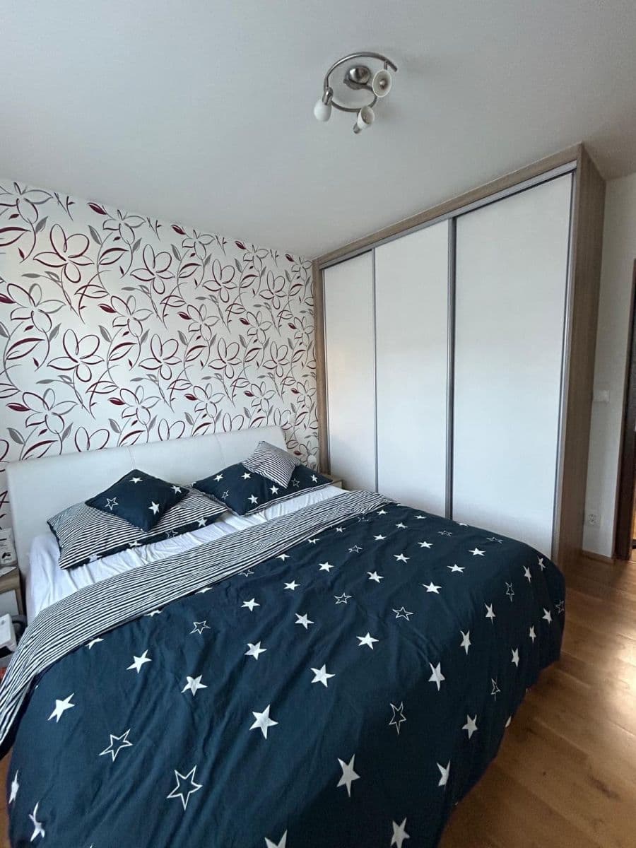 2 bedroom with open-plan kitchen flat to rent, 64 m², Vichrova, Lysá nad Labem, Středočeský Region 2 bedroom with open-plan kitchen flat to rent, 64 m², Vichrova, Lysá nad Labem, Středočeský Region