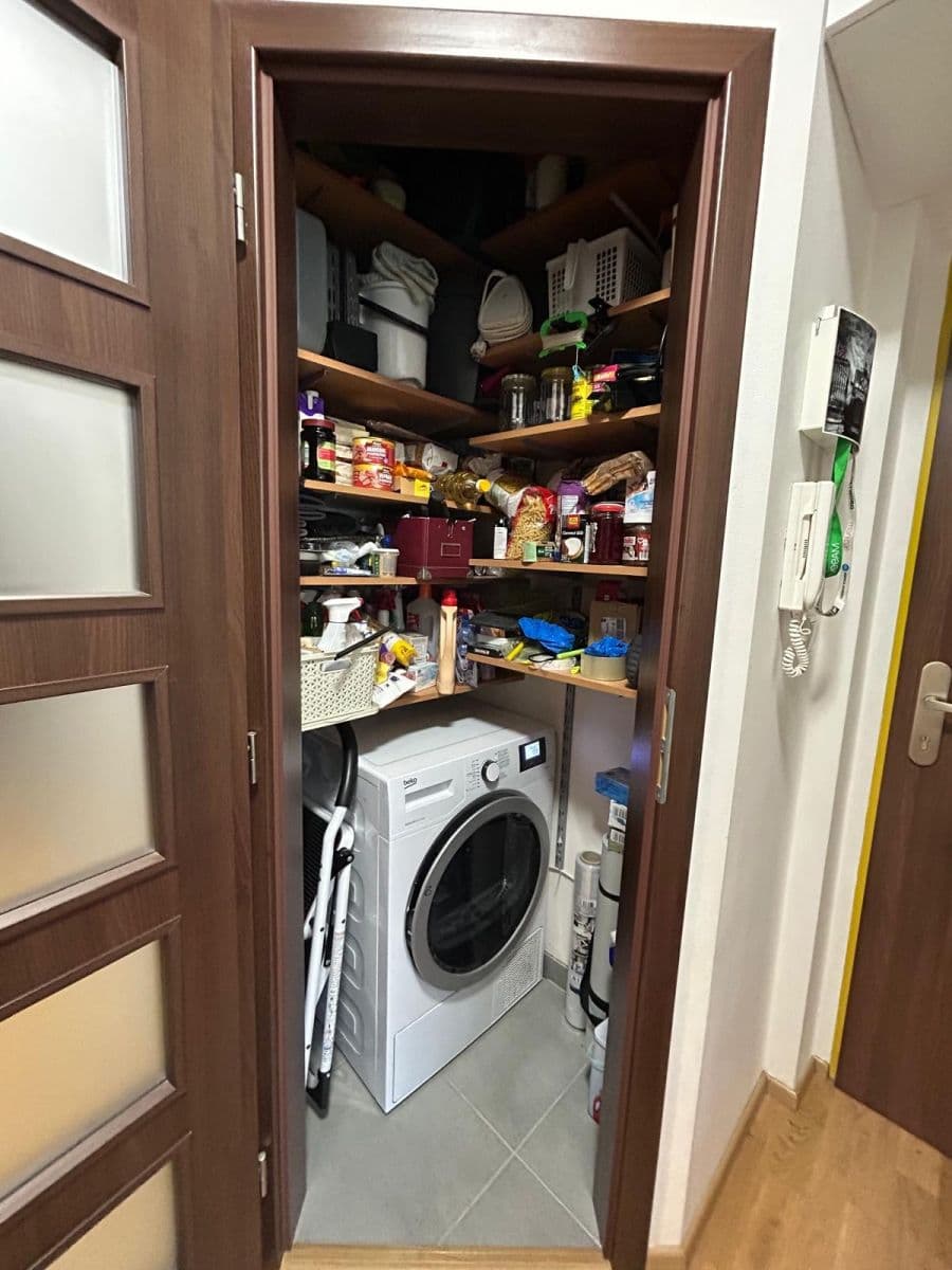 2 bedroom with open-plan kitchen flat to rent, 64 m², Vichrova, Lysá nad Labem, Středočeský Region 2 bedroom with open-plan kitchen flat to rent, 64 m², Vichrova, Lysá nad Labem, Středočeský Region