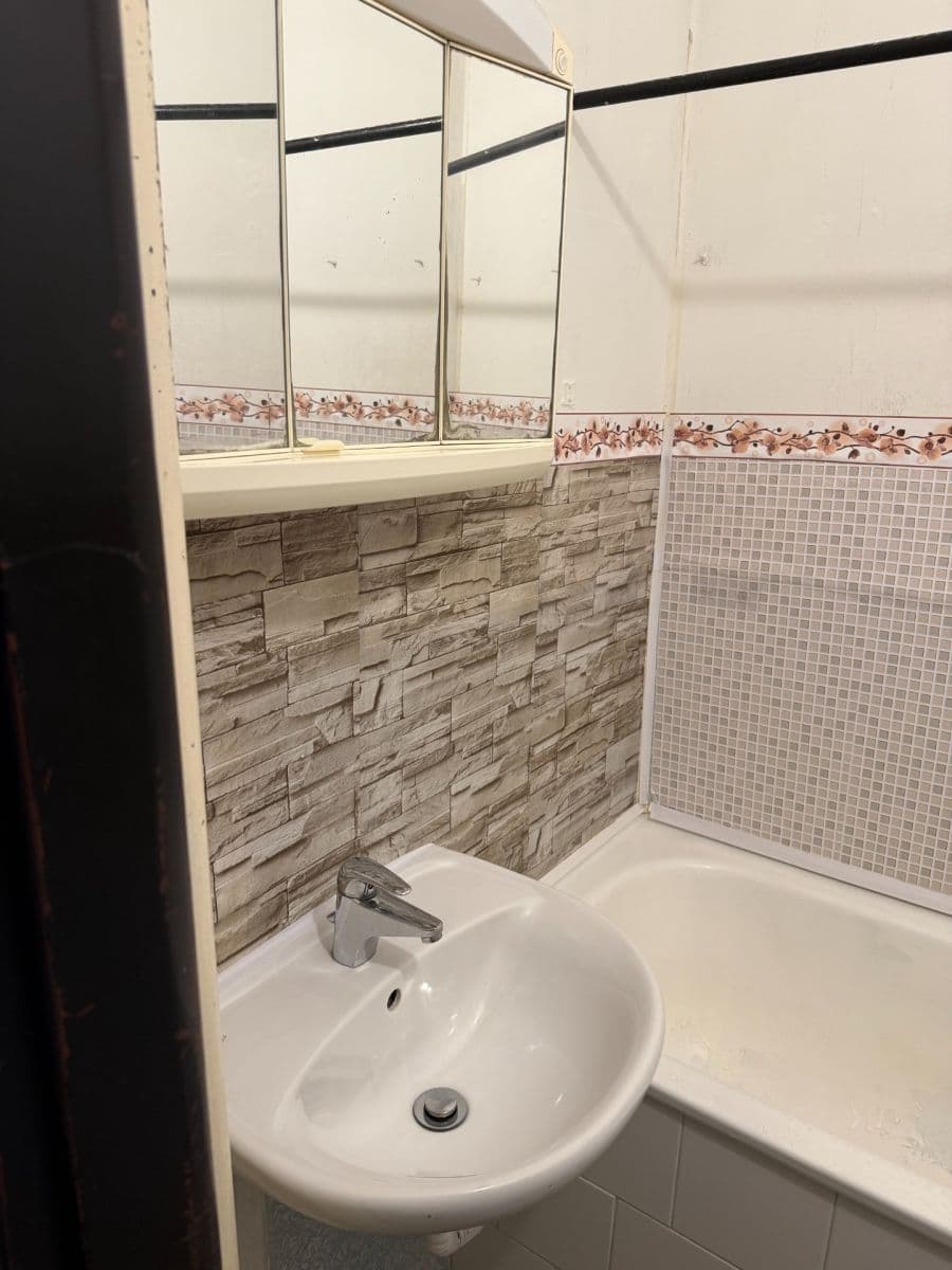 2 bedroom flat for sale, 62 m², Úpské nábřeží, Trutnov, Královéhradecký Region 2 bedroom flat for sale, 62 m², Úpské nábřeží, Trutnov, Královéhradecký Region