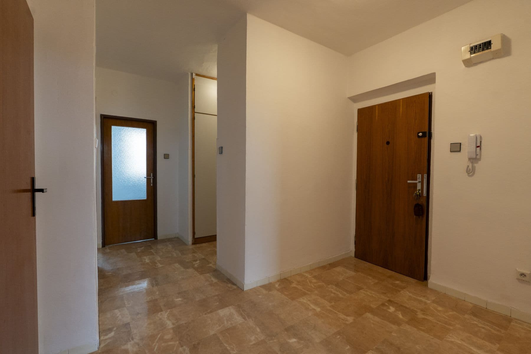 3 bedroom flat for sale, 71 m², Luďka Matury, Pardubice, Pardubický Region 3 bedroom flat for sale, 71 m², Luďka Matury, Pardubice, Pardubický Region