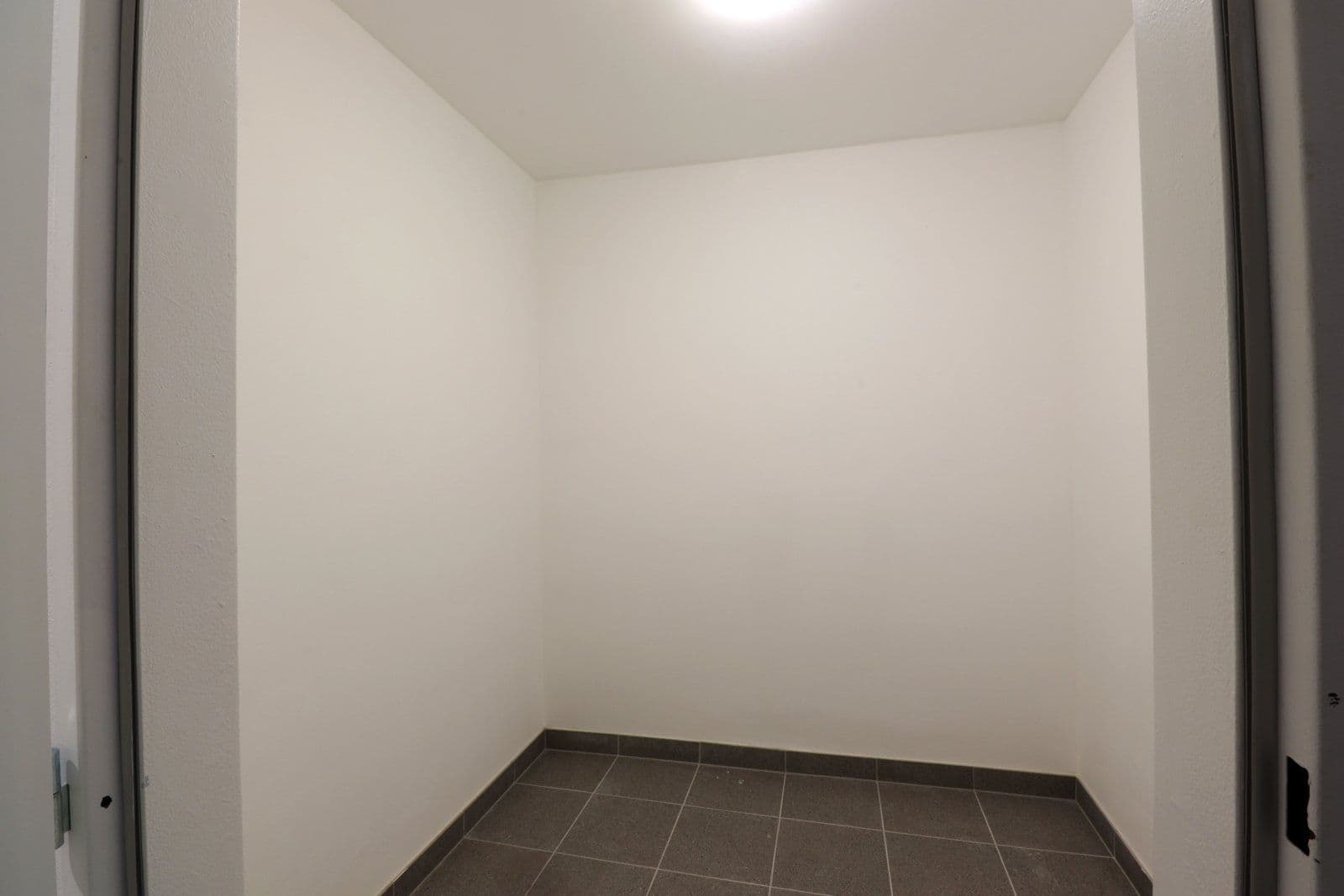 1 bedroom with open-plan kitchen flat to rent, 48 m², Za bažantnicí, Prague, Prague 1 bedroom with open-plan kitchen flat to rent, 48 m², Za bažantnicí, Prague, Prague