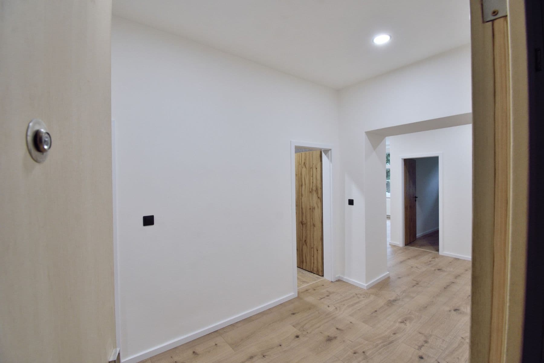 2 bedroom with open-plan kitchen flat for sale, 77 m², náměstí Českých bratří, Plzeň, Plzeňský Region 2 bedroom with open-plan kitchen flat for sale, 77 m², náměstí Českých bratří, Plzeň, Plzeňský Region