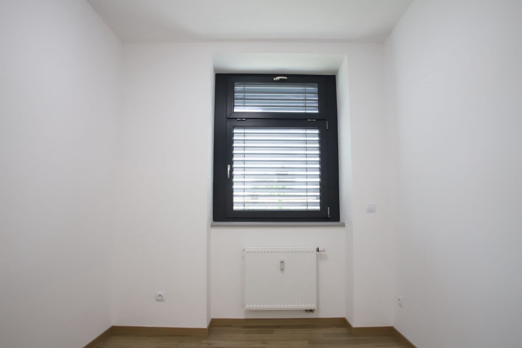 1 bedroom with open-plan kitchen flat to rent, 37 m², Vladislavova, Písek, Jihočeský Region 1 bedroom with open-plan kitchen flat to rent, 37 m², Vladislavova, Písek, Jihočeský Region