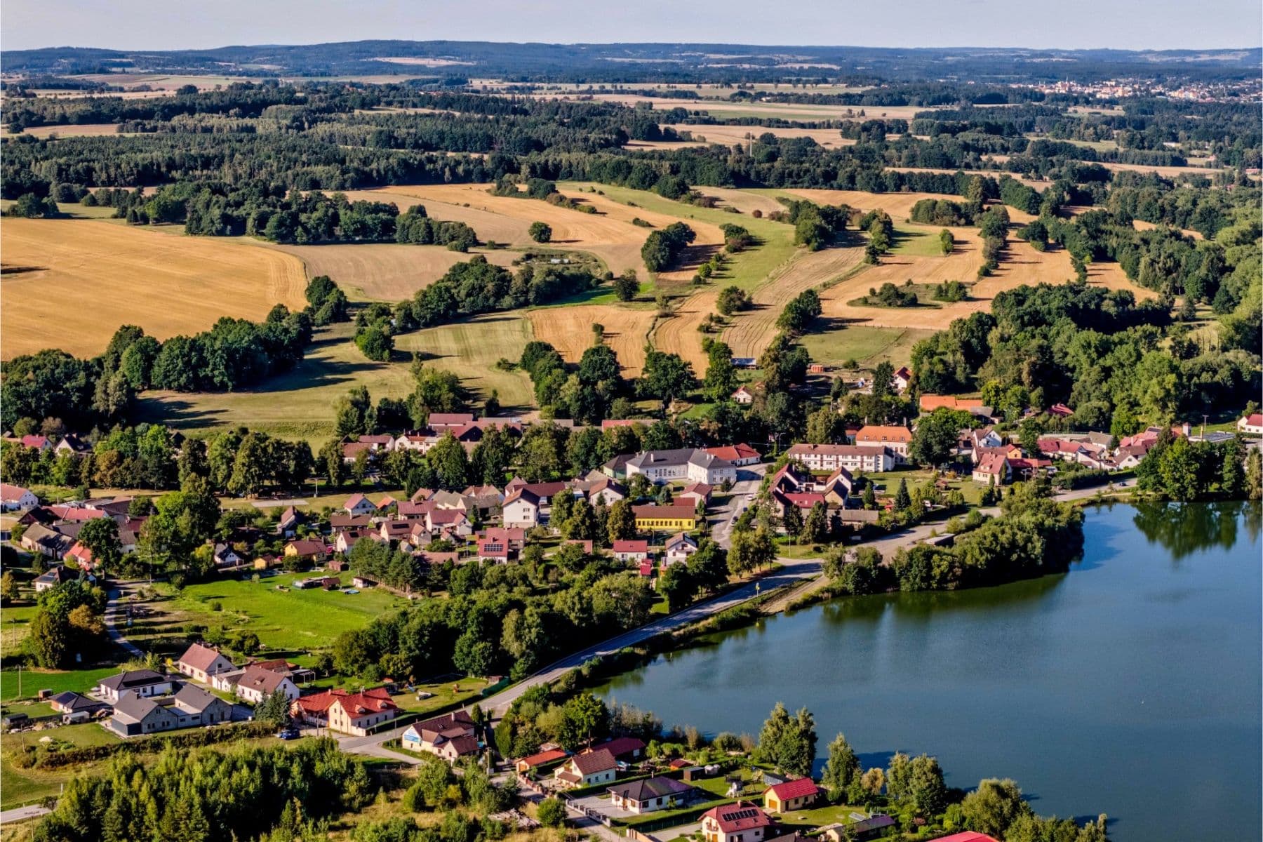 plot for sale, 2,102 m², Lásenice, Jihočeský Region plot for sale, 2,102 m², Lásenice, Jihočeský Region