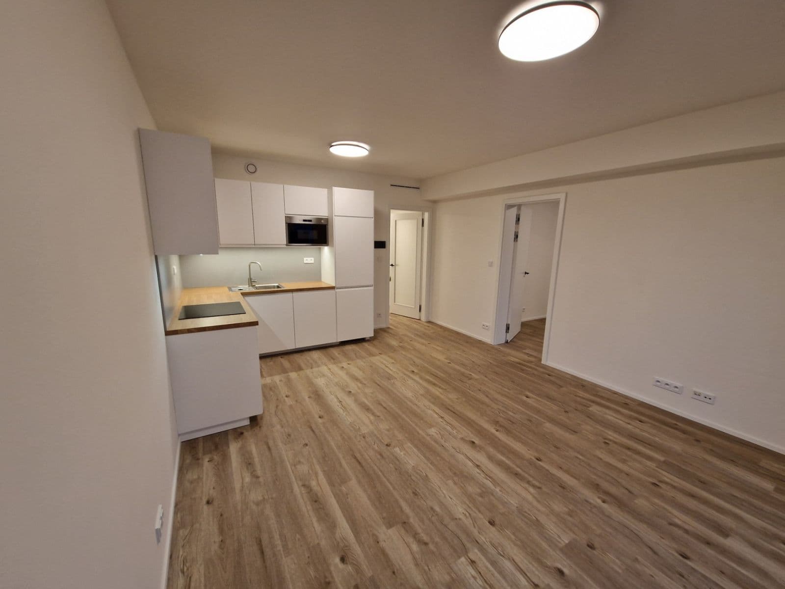 1 bedroom with open-plan kitchen flat to rent, 50 m², Hábova, Prague, Prague 1 bedroom with open-plan kitchen flat to rent, 50 m², Hábova, Prague, Prague