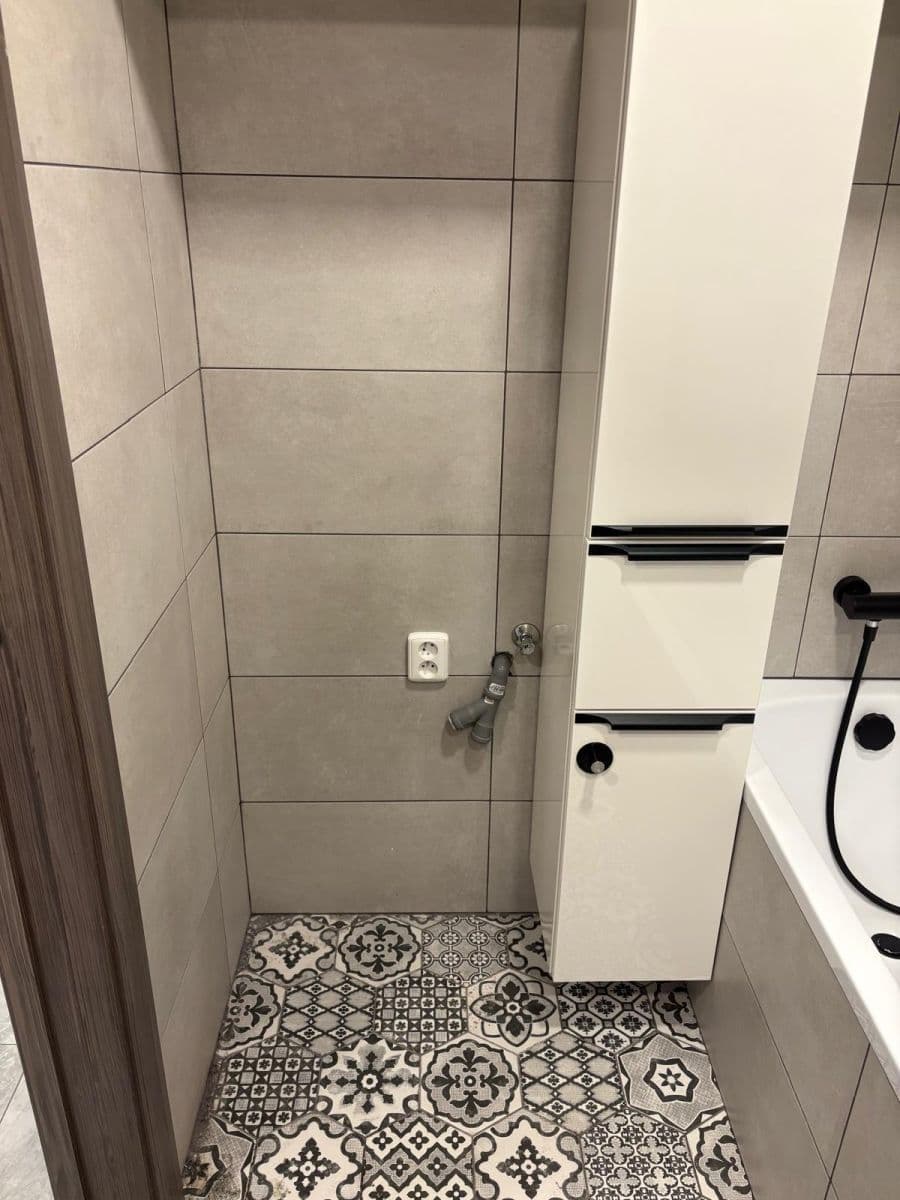 3 bedroom flat for sale, 81 m², Kraslická, Prague, Prague 3 bedroom flat for sale, 81 m², Kraslická, Prague, Prague