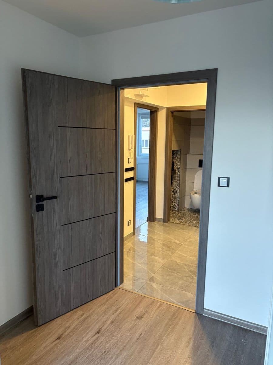 3 bedroom flat for sale, 81 m², Kraslická, Prague, Prague 3 bedroom flat for sale, 81 m², Kraslická, Prague, Prague