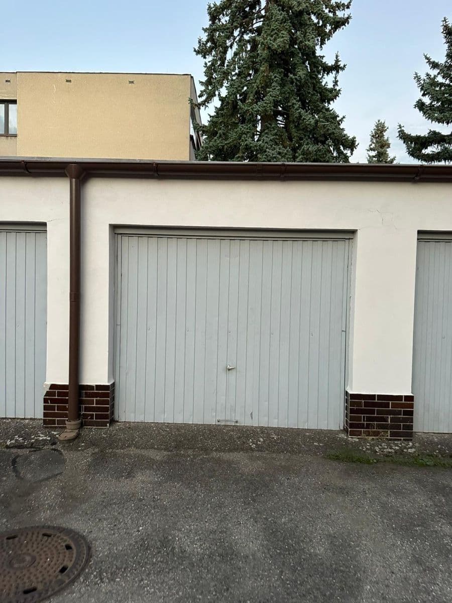 3 bedroom flat for sale, 81 m², Kraslická, Prague, Prague 3 bedroom flat for sale, 81 m², Kraslická, Prague, Prague