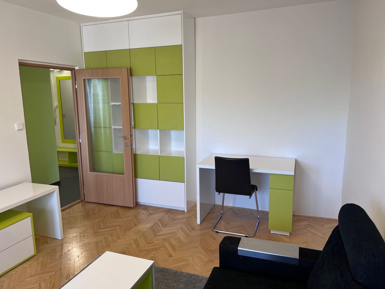 2 bedroom flat to rent, 50 m², Poznaňská, Brno, Jihomoravský Region 2 bedroom flat to rent, 50 m², Poznaňská, Brno, Jihomoravský Region