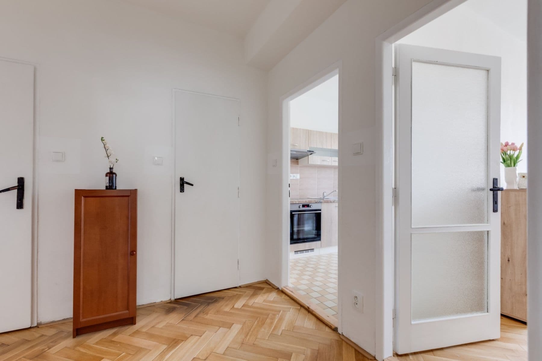 2 bedroom flat to rent, 53 m², Jeremenkova, Prague, Prague 2 bedroom flat to rent, 53 m², Jeremenkova, Prague, Prague
