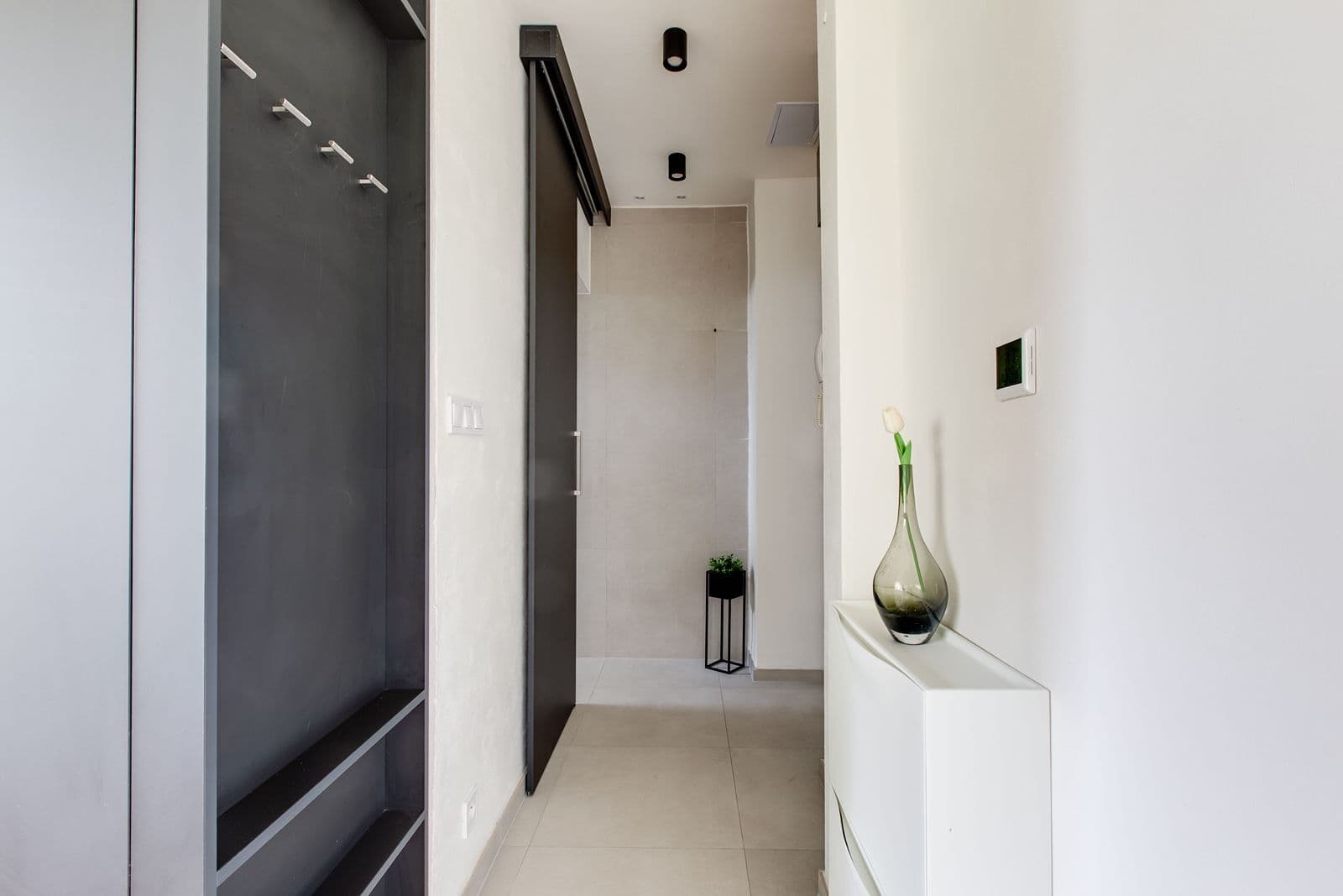 1 bedroom with open-plan kitchen flat to rent, 38 m², Krchlebská, Prague, Prague 1 bedroom with open-plan kitchen flat to rent, 38 m², Krchlebská, Prague, Prague