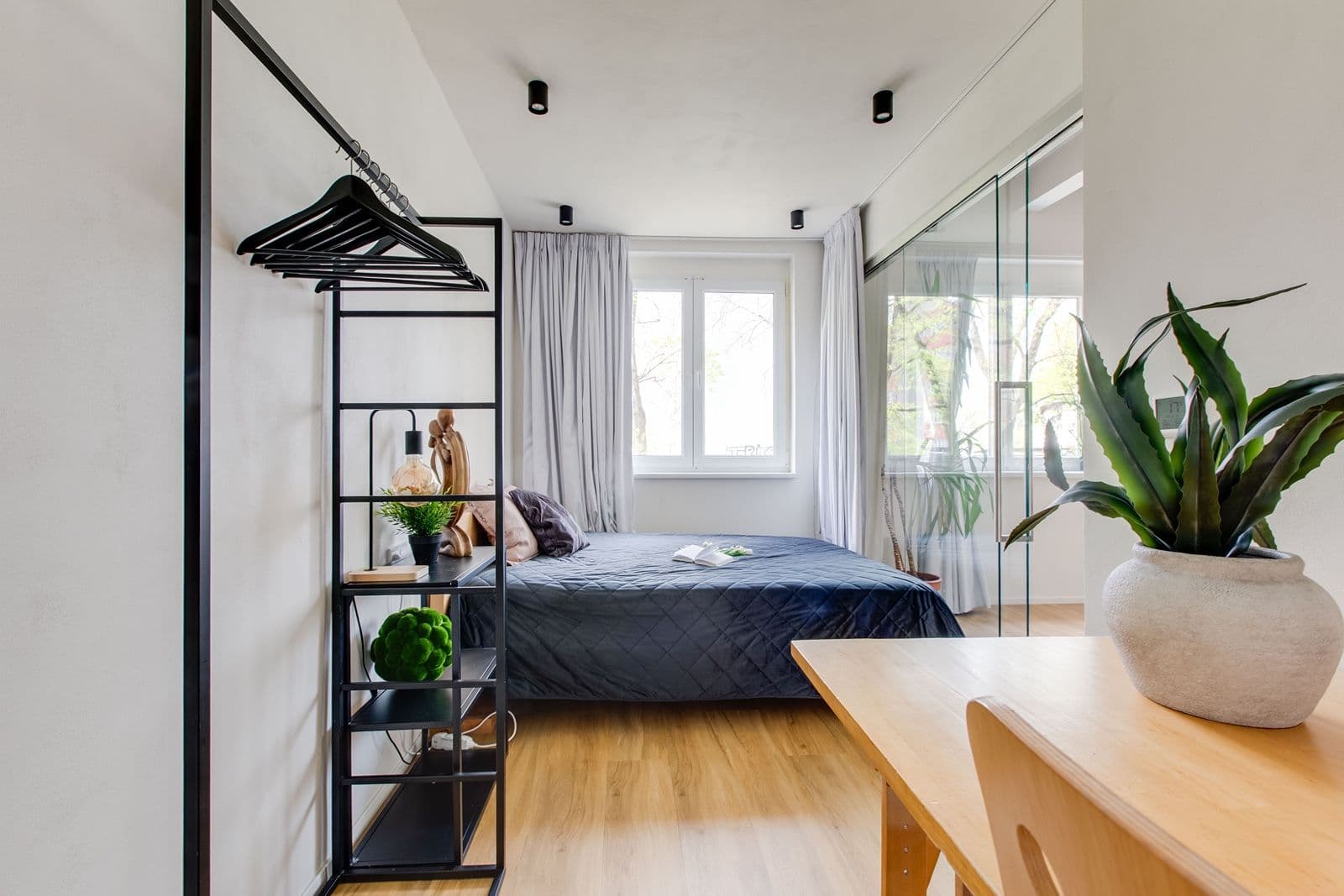 1 bedroom with open-plan kitchen flat to rent, 38 m², Krchlebská, Prague, Prague 1 bedroom with open-plan kitchen flat to rent, 38 m², Krchlebská, Prague, Prague