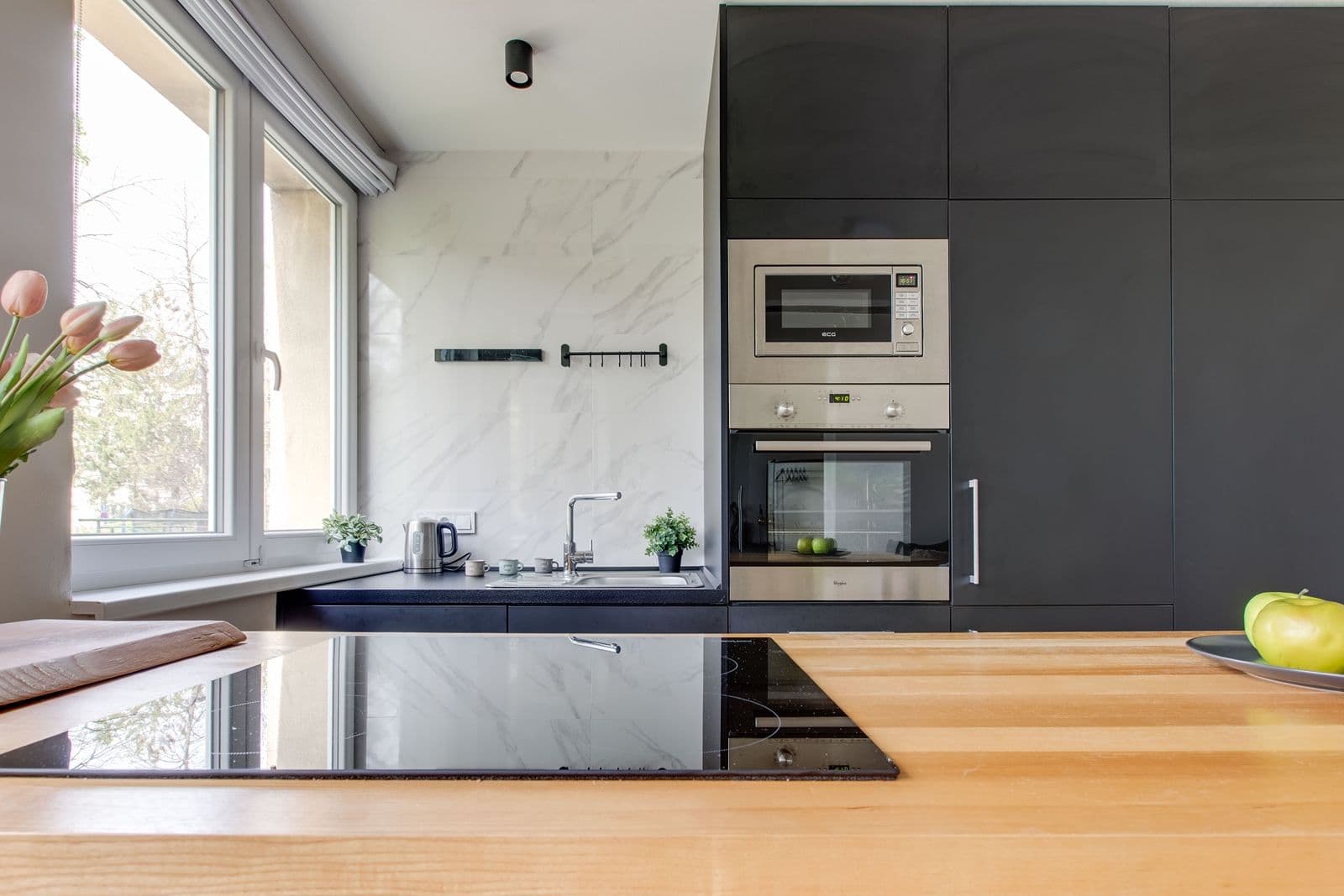 1 bedroom with open-plan kitchen flat to rent, 38 m², Krchlebská, Prague, Prague 1 bedroom with open-plan kitchen flat to rent, 38 m², Krchlebská, Prague, Prague