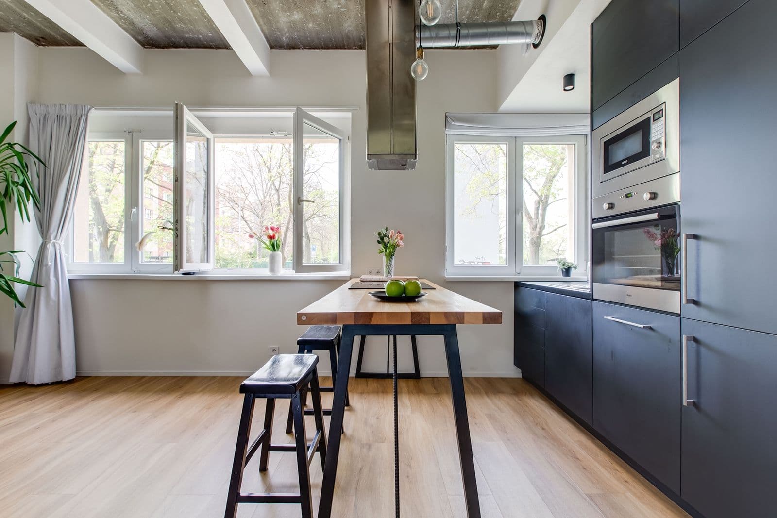 1 bedroom with open-plan kitchen flat to rent, 38 m², Krchlebská, Prague, Prague 1 bedroom with open-plan kitchen flat to rent, 38 m², Krchlebská, Prague, Prague