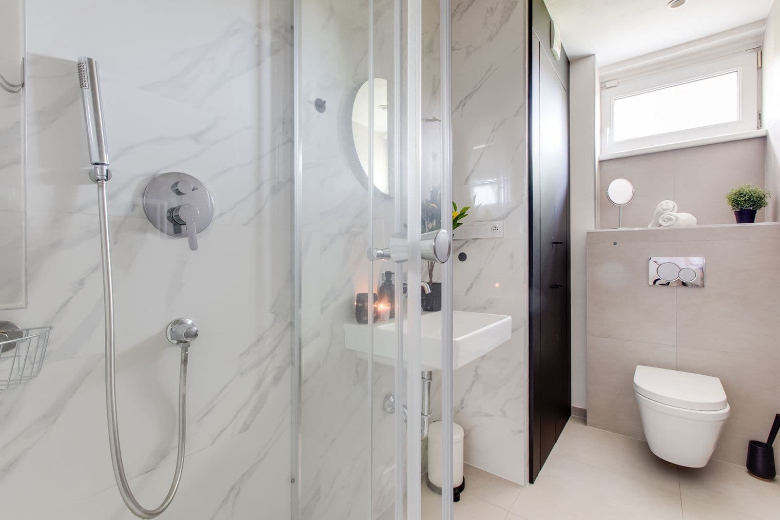 1 bedroom with open-plan kitchen flat to rent, 38 m², Krchlebská, Prague, Prague 1 bedroom with open-plan kitchen flat to rent, 38 m², Krchlebská, Prague, Prague