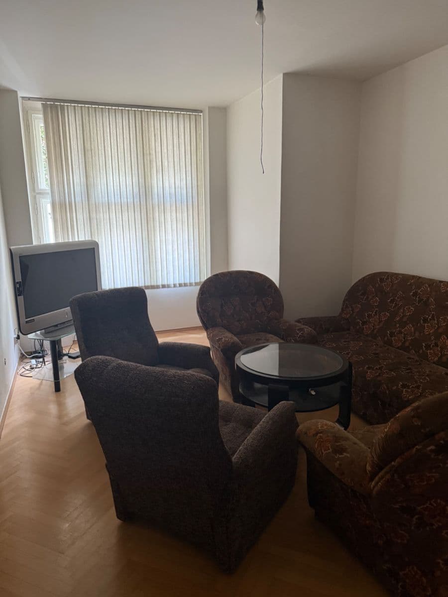 3 bedroom flat to rent, 74 m², Roháčova, Prague, Prague 3 bedroom flat to rent, 74 m², Roháčova, Prague, Prague