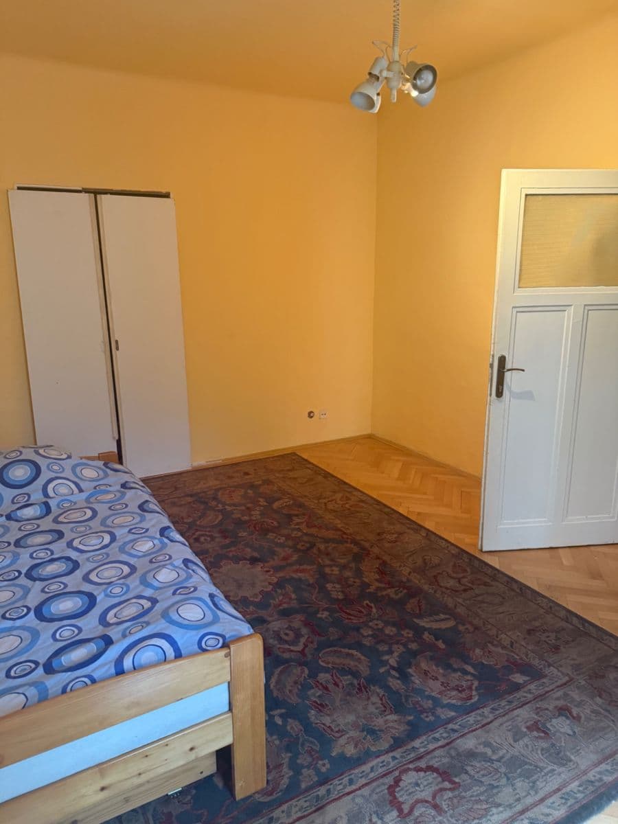 3 bedroom flat to rent, 74 m², Roháčova, Prague, Prague 3 bedroom flat to rent, 74 m², Roháčova, Prague, Prague