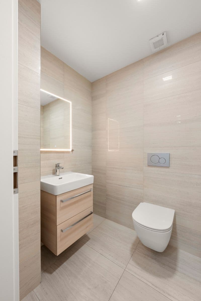 2 bedroom with open-plan kitchen flat for sale, 108 m², Resslova, Hradec Králové, Královéhradecký Region 2 bedroom with open-plan kitchen flat for sale, 108 m², Resslova, Hradec Králové, Královéhradecký Region