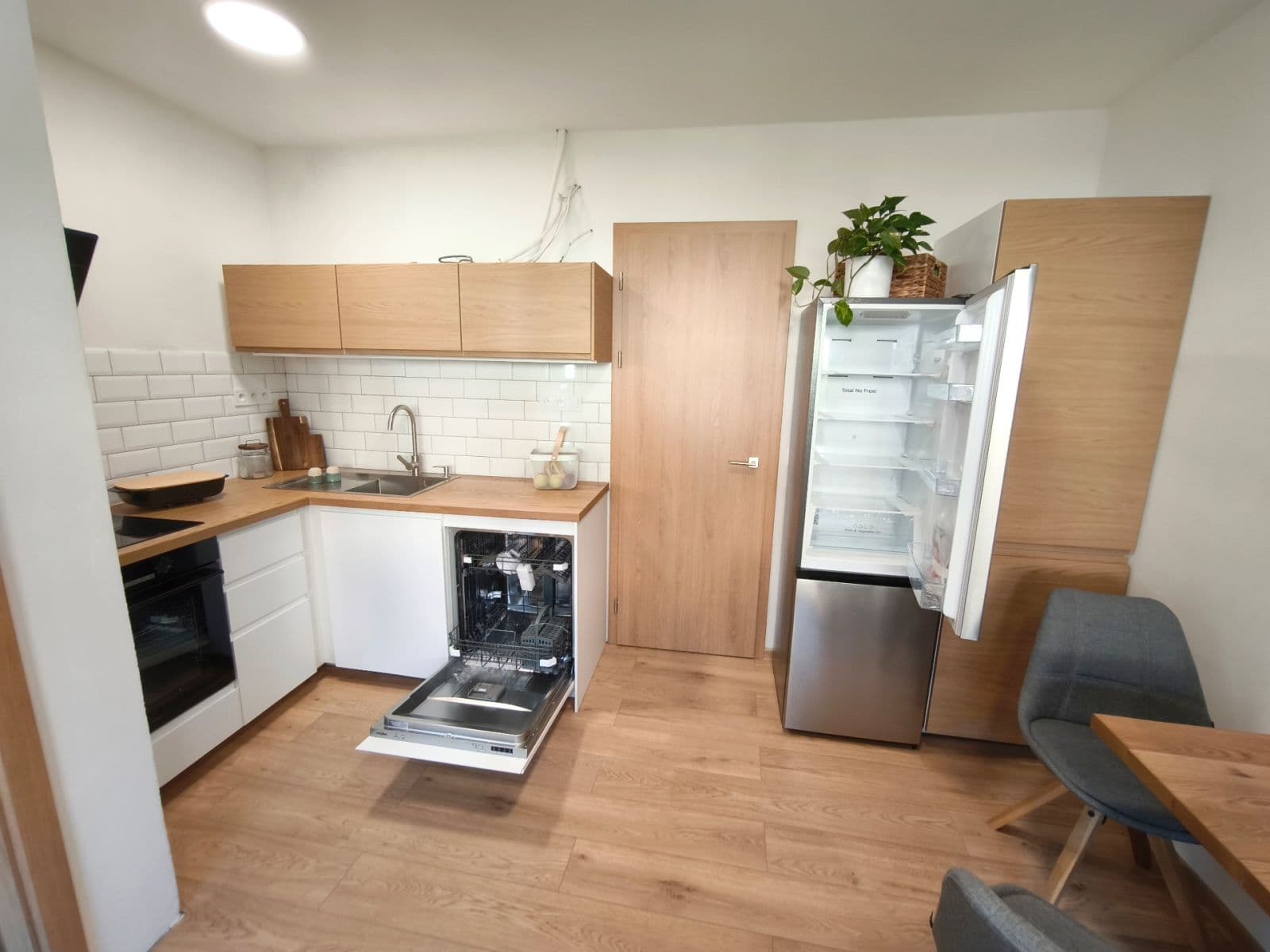 1 bedroom with open-plan kitchen flat to rent, 40 m², Šmejkalova, Brno, Jihomoravský Region 1 bedroom with open-plan kitchen flat to rent, 40 m², Šmejkalova, Brno, Jihomoravský Region