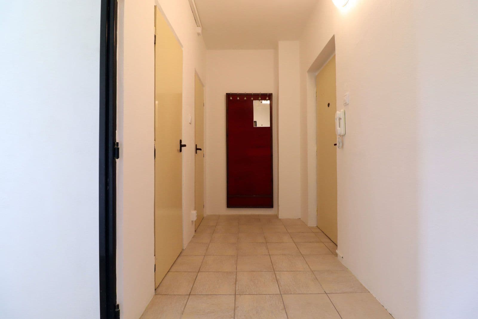 1 bedroom flat to rent, 39 m², Finská, Kladno, Středočeský Region 1 bedroom flat to rent, 39 m², Finská, Kladno, Středočeský Region