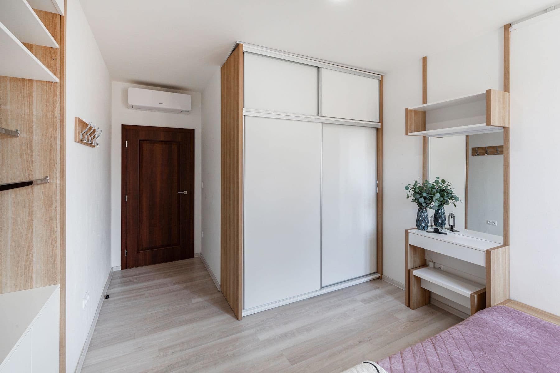 house for sale, 294 m², Boženy Němcové, Úvaly, Středočeský Region house for sale, 294 m², Boženy Němcové, Úvaly, Středočeský Region