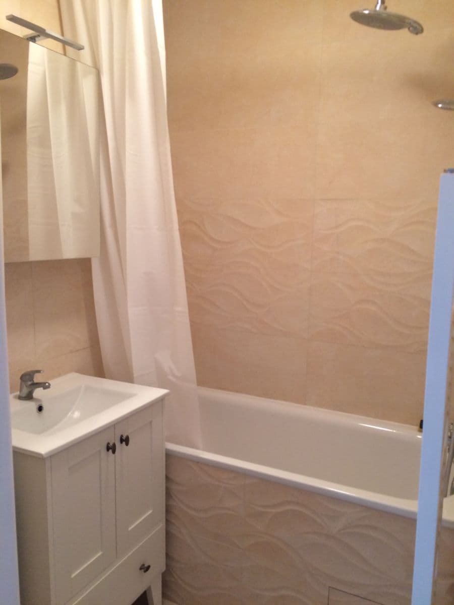 3 bedroom flat to rent, 65 m², Norská, Prague, Prague 3 bedroom flat to rent, 65 m², Norská, Prague, Prague