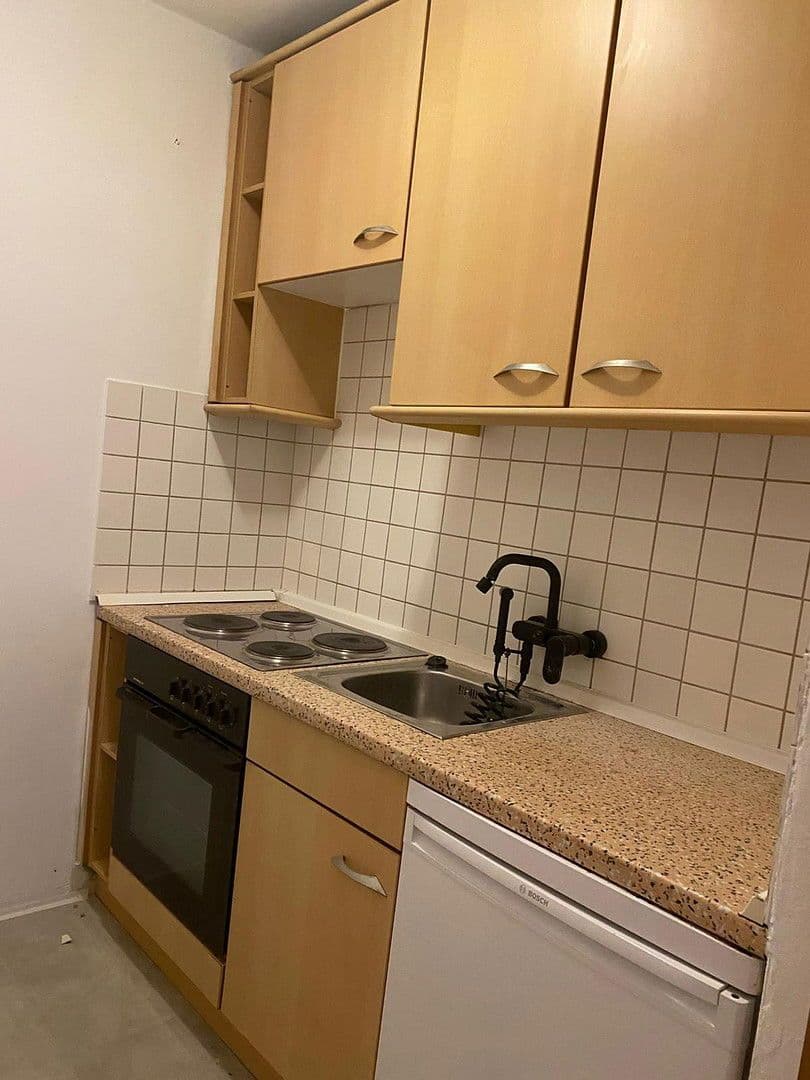 1 bedroom flat to rent, 30 m², Lenaustraße 10, München, Bavaria 1 bedroom flat to rent, 30 m², Lenaustraße 10, München, Bavaria