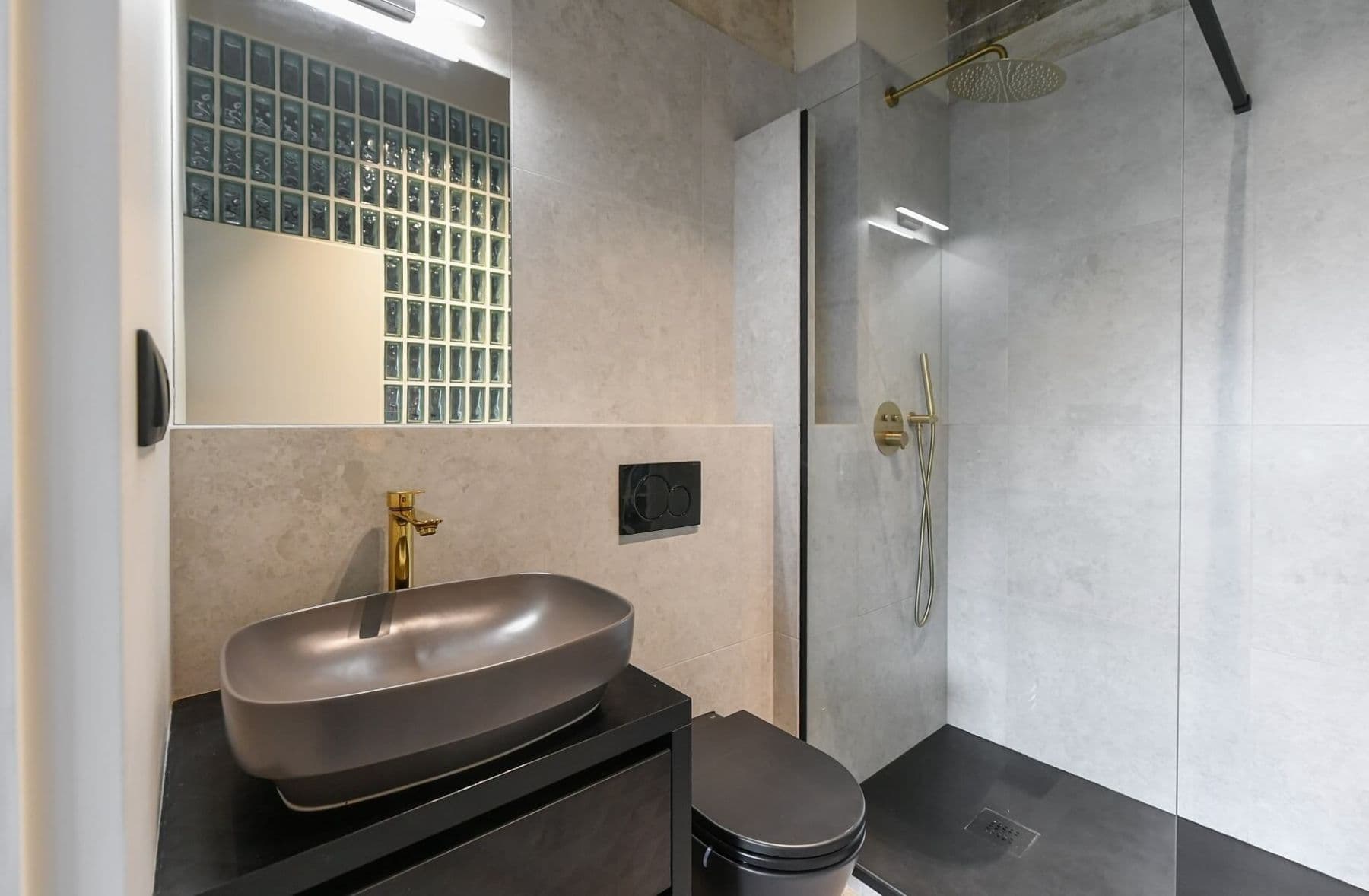 Studio flat to rent, 36 m², Československého exilu, Prague, Prague Studio flat to rent, 36 m², Československého exilu, Prague, Prague