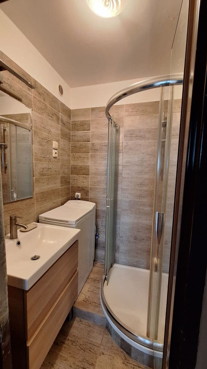 2 bedroom flat to rent, 56 m², Páleníčkova, Kroměříž, Zlínský Region 2 bedroom flat to rent, 56 m², Páleníčkova, Kroměříž, Zlínský Region