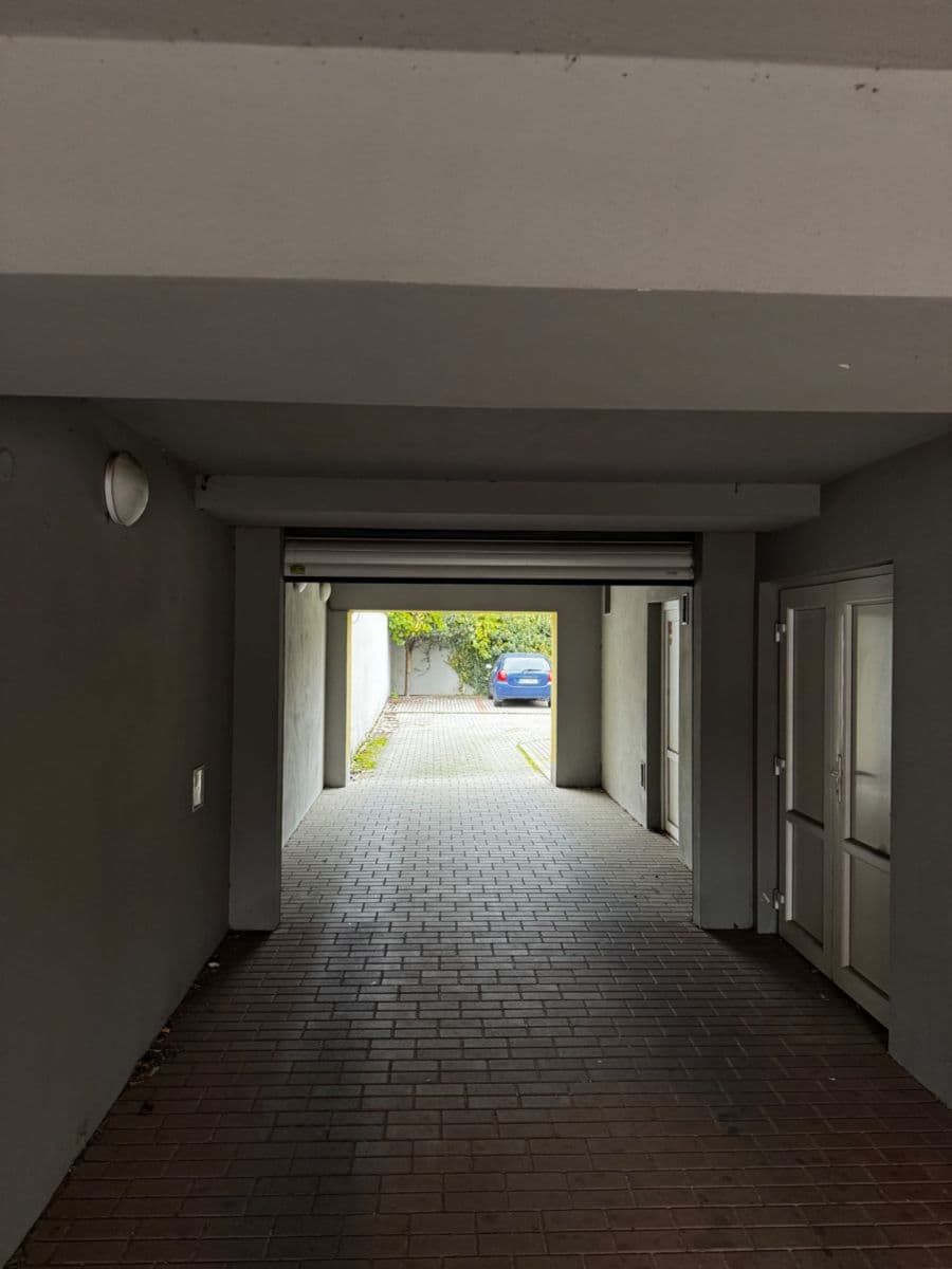 garage for sale, 14 m², Nová, České Budějovice, Jihočeský Region garage for sale, 14 m², Nová, České Budějovice, Jihočeský Region