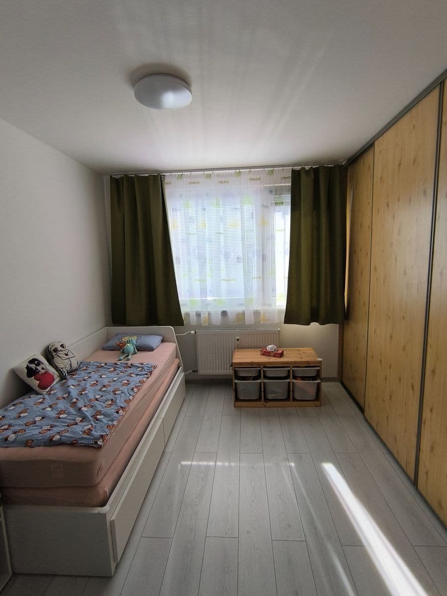 3 bedroom flat for sale, 70 m², Cígeľská, Rača, Bratislavský Region 3 bedroom flat for sale, 70 m², Cígeľská, Rača, Bratislavský Region