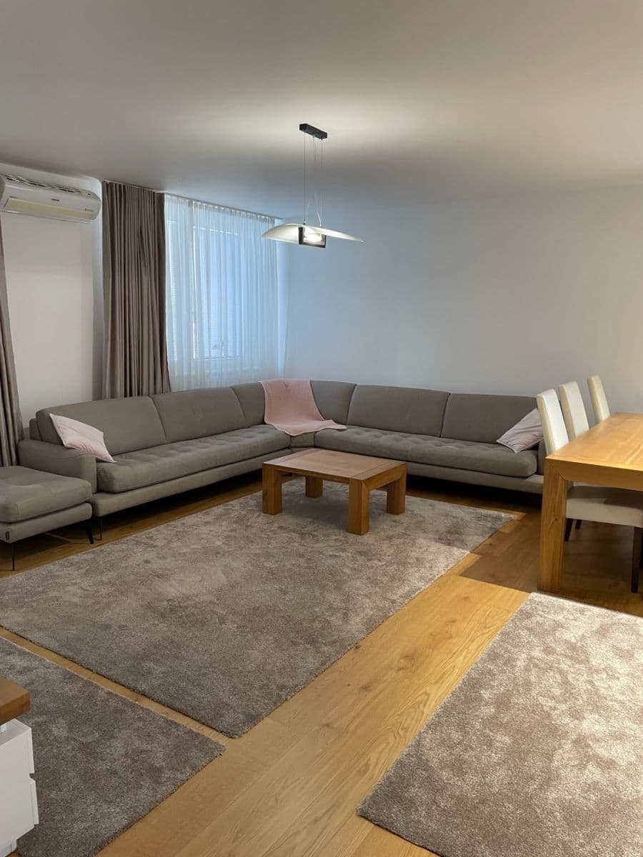 4 bedroom flat for sale, 170 m², Nové Mesto, Bratislavský Region 4 bedroom flat for sale, 170 m², Nové Mesto, Bratislavský Region