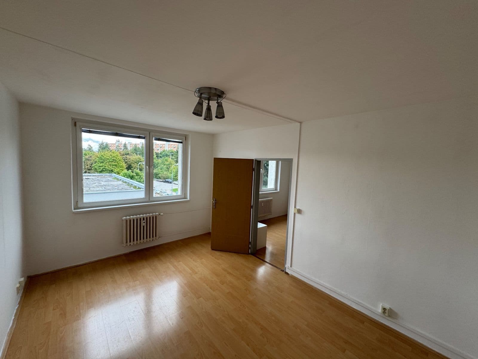 1 bedroom with open-plan kitchen flat to rent, 47 m², třída Generála Píky, Brno, Jihomoravský Region 1 bedroom with open-plan kitchen flat to rent, 47 m², třída Generála Píky, Brno, Jihomoravský Region