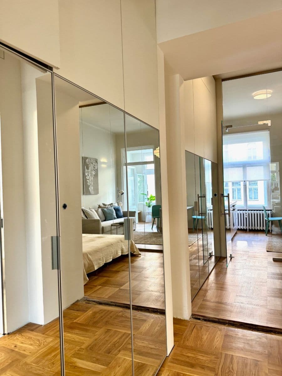 1 bedroom with open-plan kitchen flat to rent, 40 m², Budečská, Prague, Prague 1 bedroom with open-plan kitchen flat to rent, 40 m², Budečská, Prague, Prague