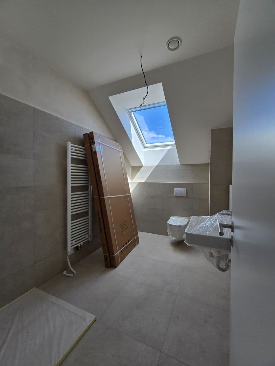 1 bedroom with open-plan kitchen flat for sale, 83 m², Souběžná, Dobřichovice, Středočeský Region 1 bedroom with open-plan kitchen flat for sale, 83 m², Souběžná, Dobřichovice, Středočeský Region