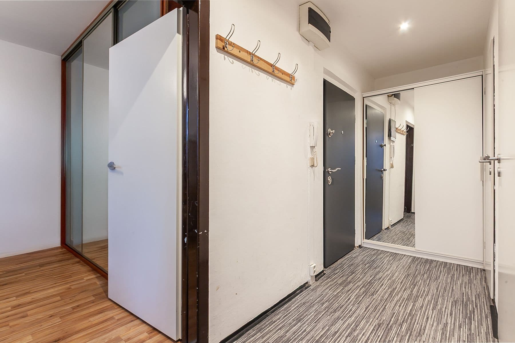 2 bedroom with open-plan kitchen flat for sale, 54 m², Cafourkova, Prague, Prague 2 bedroom with open-plan kitchen flat for sale, 54 m², Cafourkova, Prague, Prague