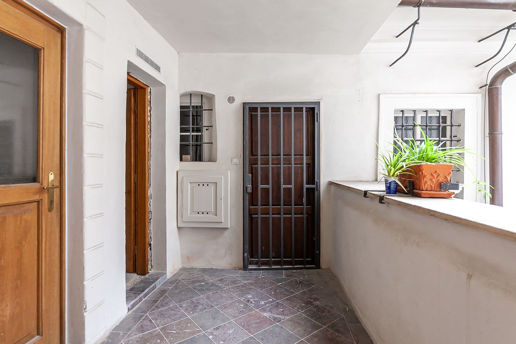 3 bedroom with open-plan kitchen flat for sale, 122 m², Tomášská, Prague, Prague 3 bedroom with open-plan kitchen flat for sale, 122 m², Tomášská, Prague, Prague