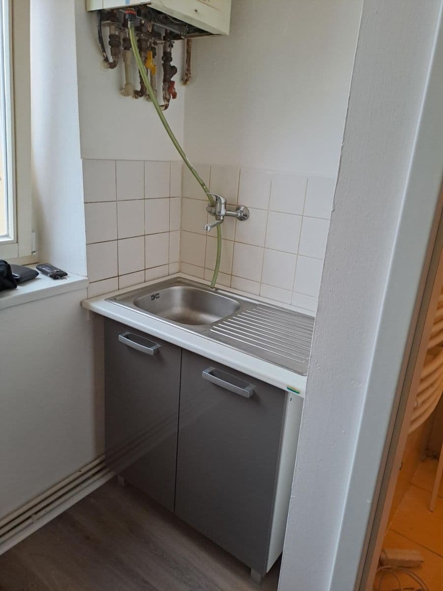 1 bedroom with open-plan kitchen flat to rent, 40 m², Letohradská, Prague, Prague 1 bedroom with open-plan kitchen flat to rent, 40 m², Letohradská, Prague, Prague