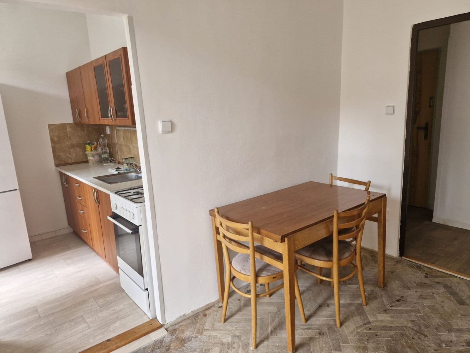 3 bedroom flat to rent, 52 m², Moyzesova, Ostrava, Moravskoslezský Region 3 bedroom flat to rent, 52 m², Moyzesova, Ostrava, Moravskoslezský Region