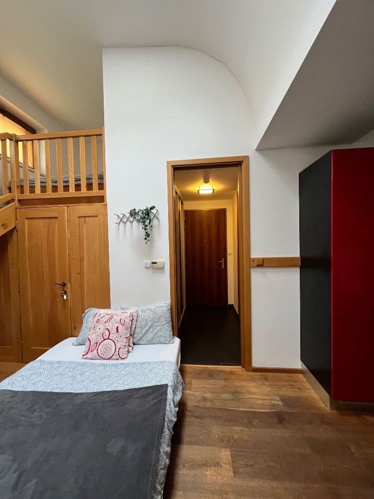 Studio flat for sale, 36 m², Uruguayská, Prague, Prague Studio flat for sale, 36 m², Uruguayská, Prague, Prague