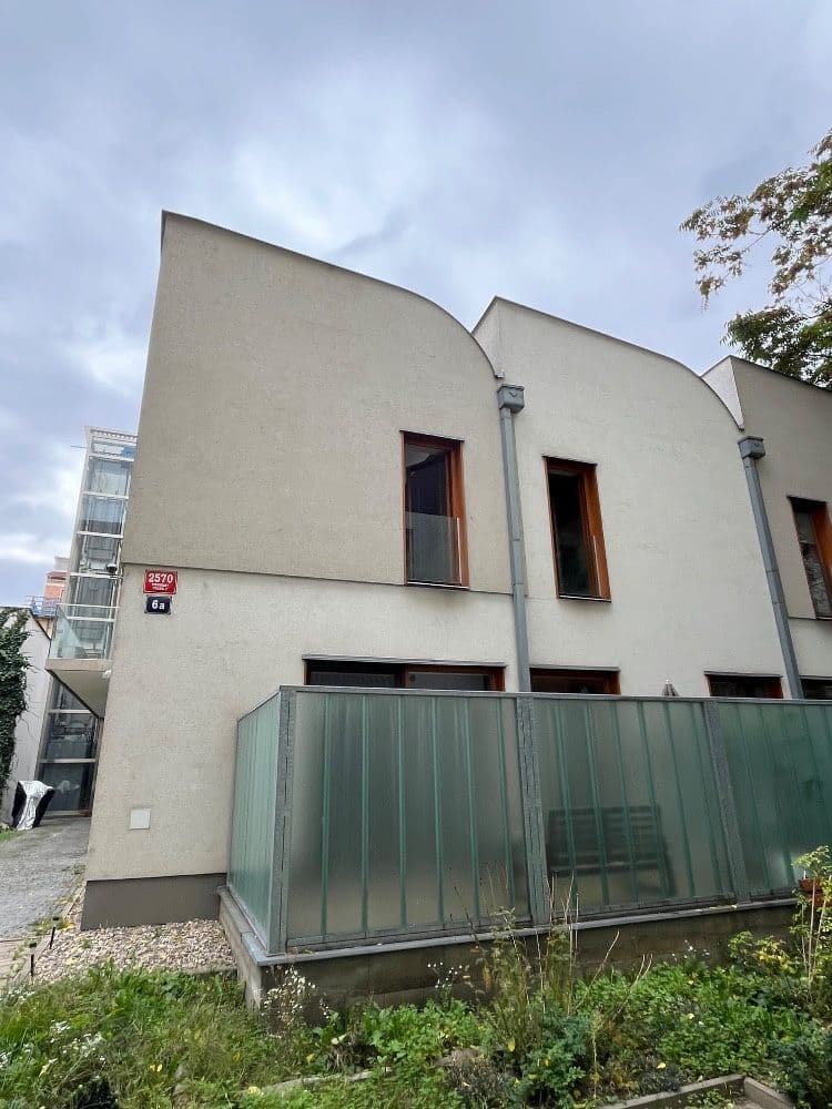 Studio flat for sale, 36 m², Uruguayská, Prague, Prague Studio flat for sale, 36 m², Uruguayská, Prague, Prague