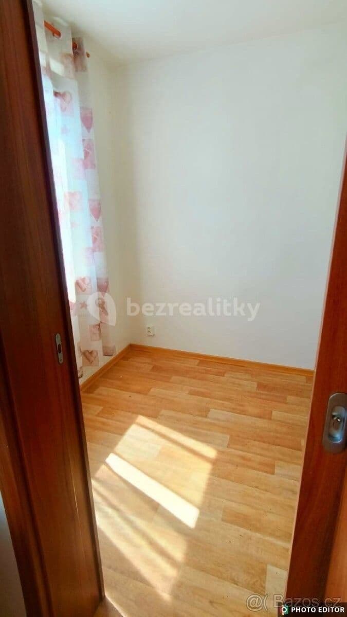 1 bedroom with open-plan kitchen flat to rent, 47 m², Fischerova, Olomouc, Olomoucký Region 1 bedroom with open-plan kitchen flat to rent, 47 m², Fischerova, Olomouc, Olomoucký Region