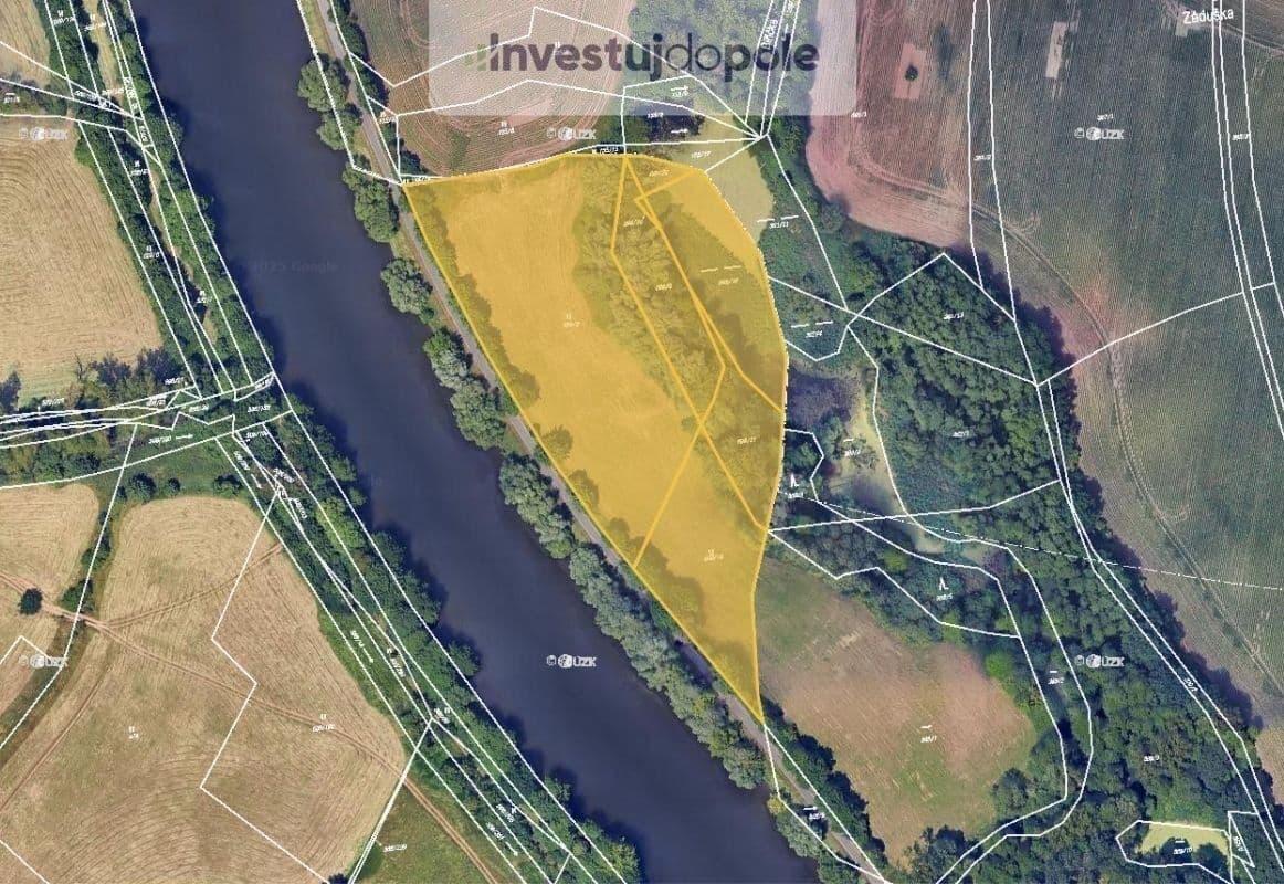plot for sale, 5,286 m², Hradec Králové, Královéhradecký Region plot for sale, 5,286 m², Hradec Králové, Královéhradecký Region