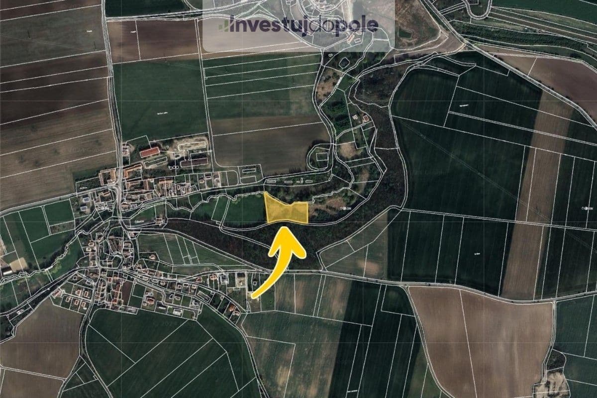 plot for sale, 8,368 m², Číčovice, Středočeský Region plot for sale, 8,368 m², Číčovice, Středočeský Region