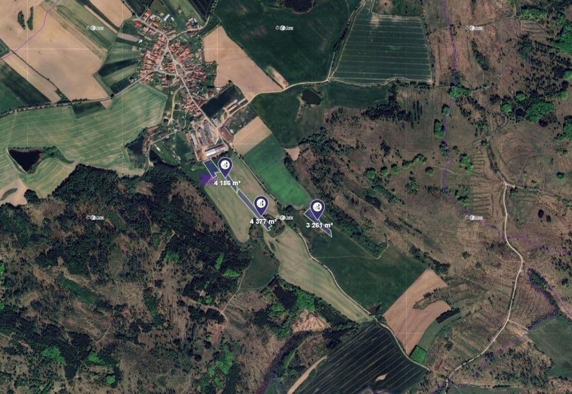 plot for sale, 11,824 m², Kadolec, Vysočina Region plot for sale, 11,824 m², Kadolec, Vysočina Region