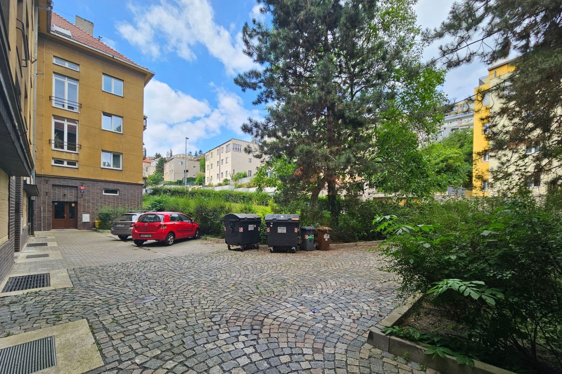 non-residential property to rent, 170 m², K Vodojemu, Prague, Prague non-residential property to rent, 170 m², K Vodojemu, Prague, Prague