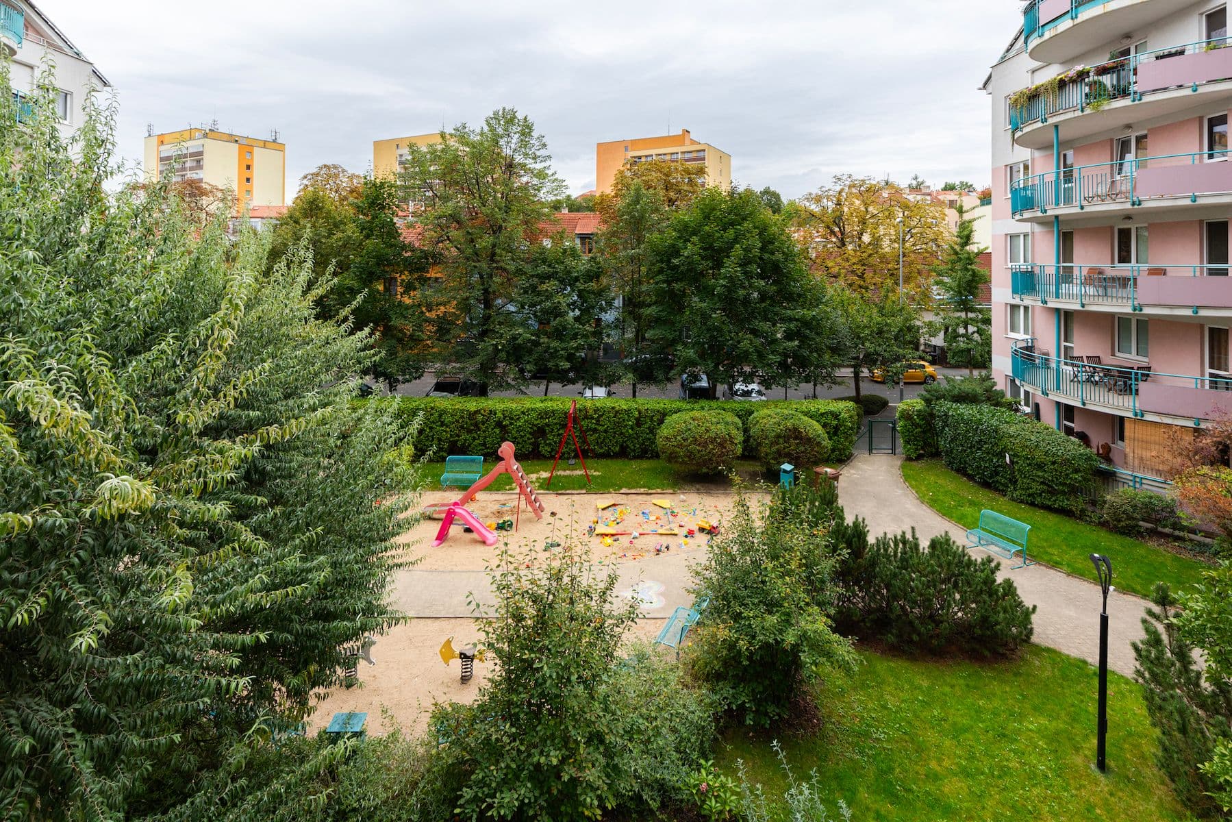 2 bedroom with open-plan kitchen flat for sale, 97 m², Na Hroudě, Prague, Prague 2 bedroom with open-plan kitchen flat for sale, 97 m², Na Hroudě, Prague, Prague